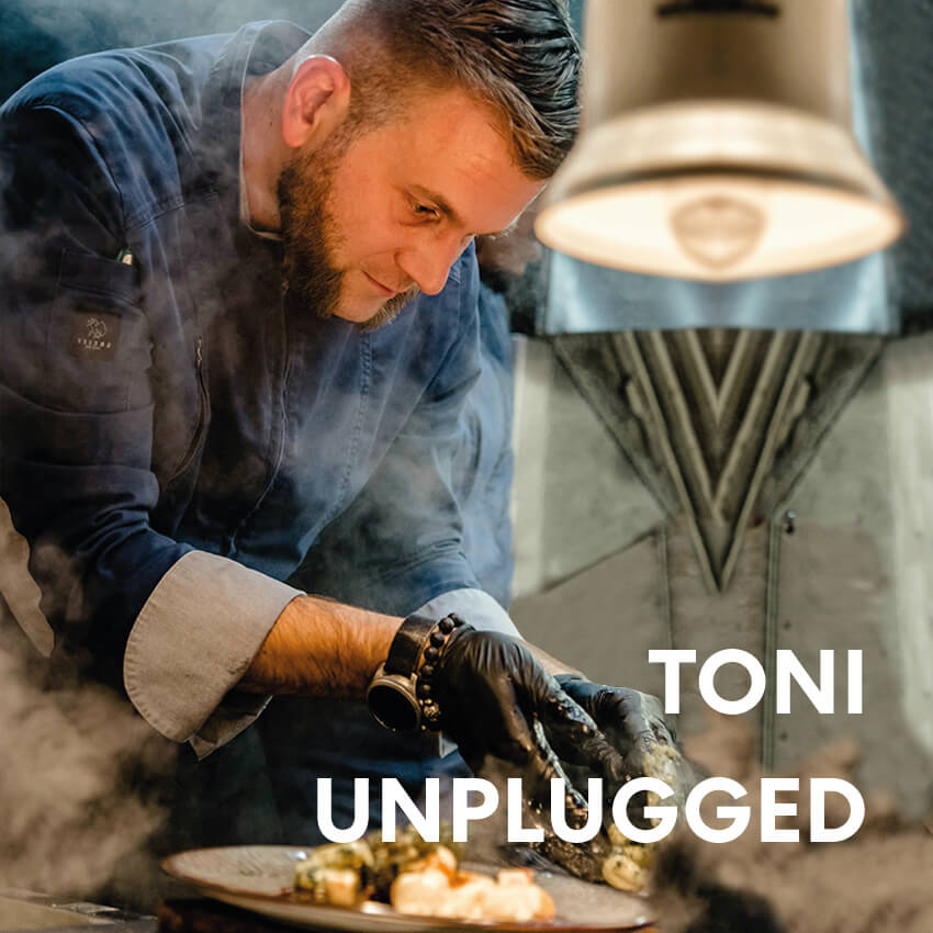 Tonis-Eatery-Unplugged-Finale-2